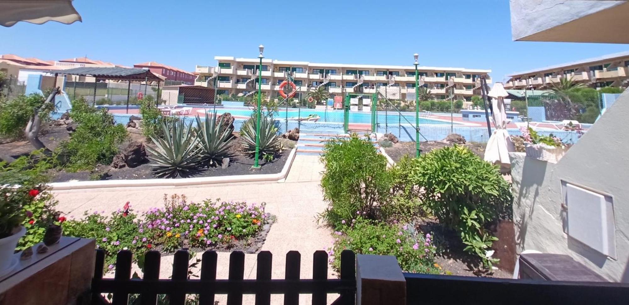 קוסטה דה אנטיגואה Sunny Bungalow With Pool View By Ocean מראה חיצוני תמונה